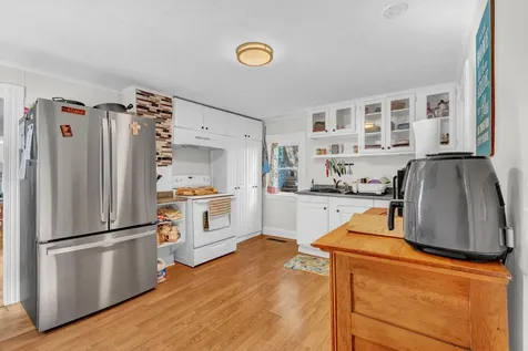 77 Oak Street Lewiston ME 04240