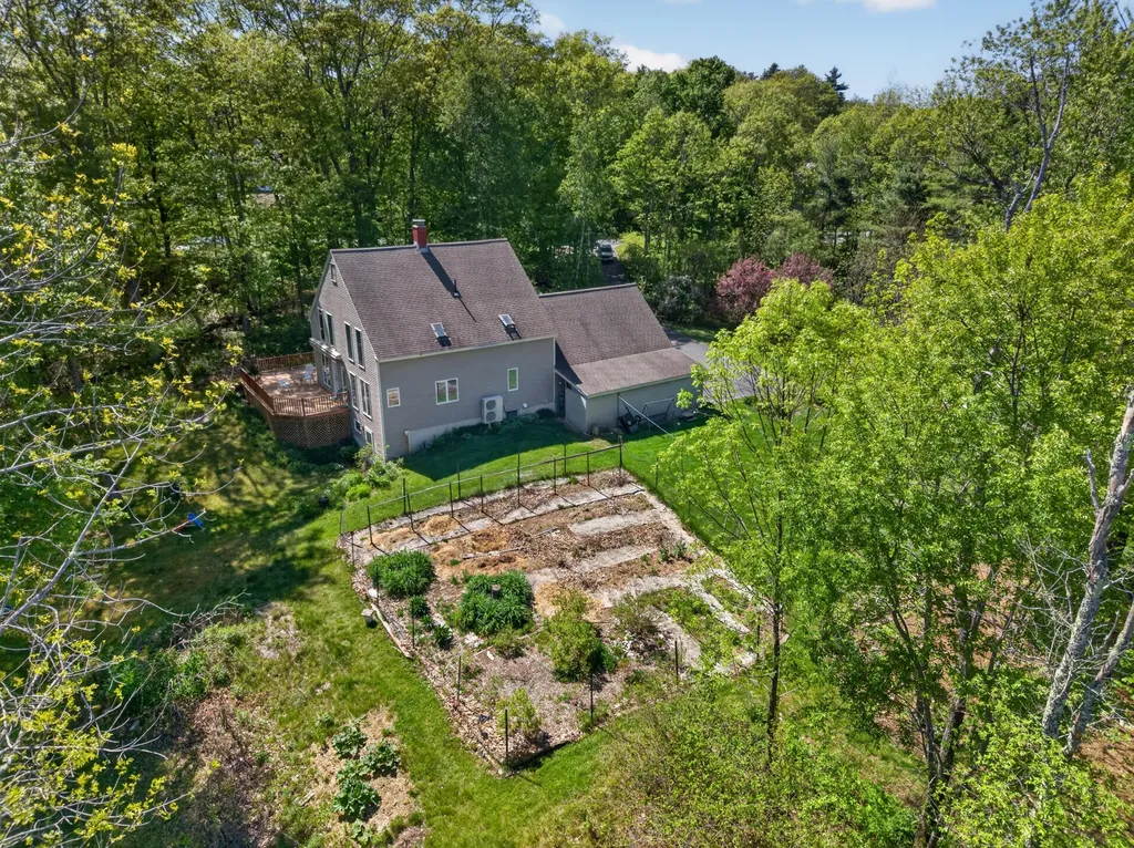 426 Bay Road Bowdoinham ME 04008