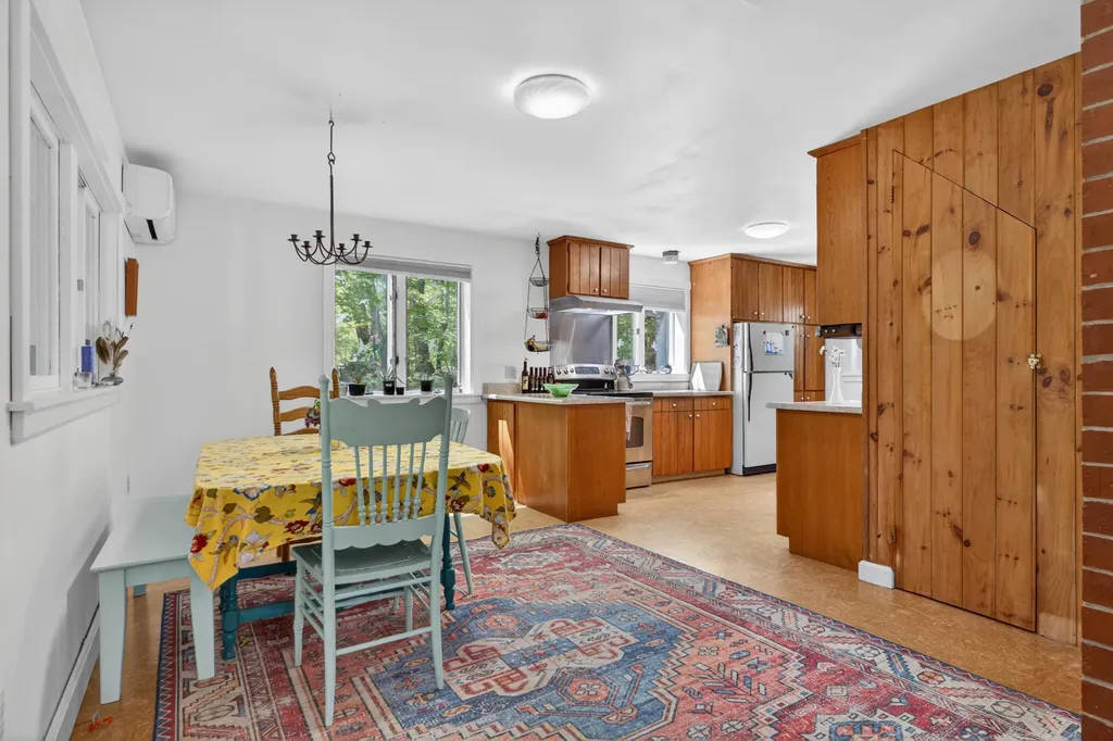 426 Bay Road Bowdoinham ME 04008