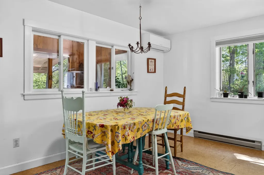 426 Bay Road Bowdoinham ME 04008