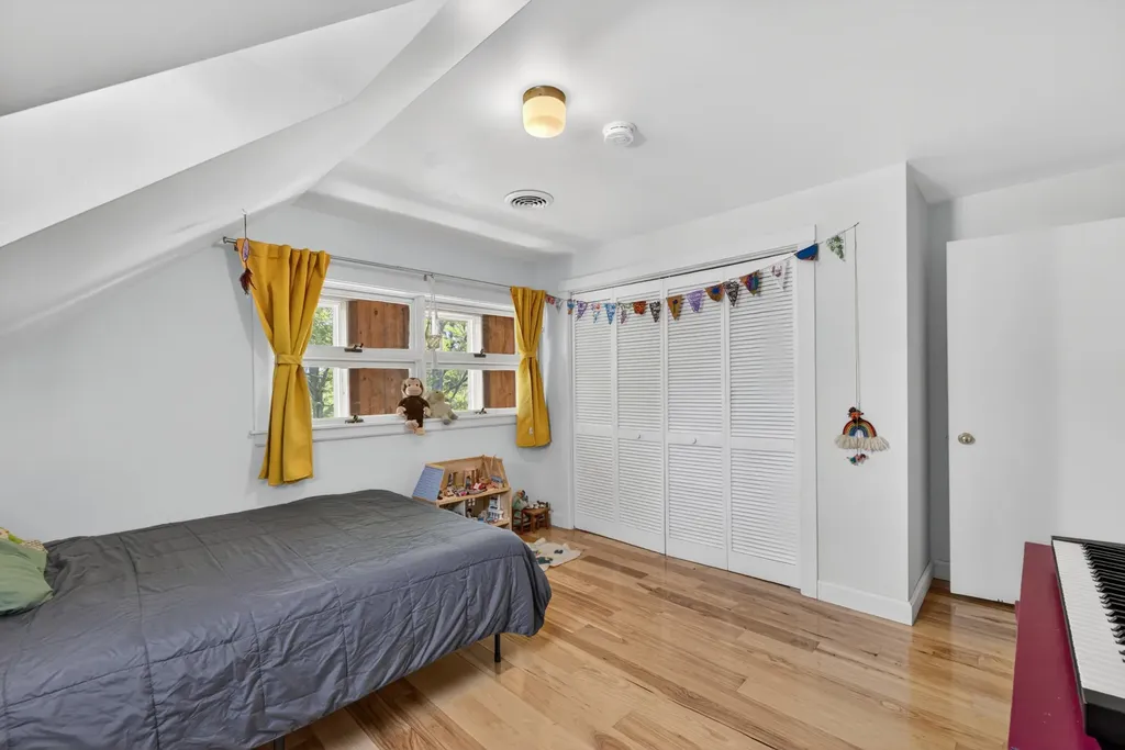 426 Bay Road Bowdoinham ME 04008
