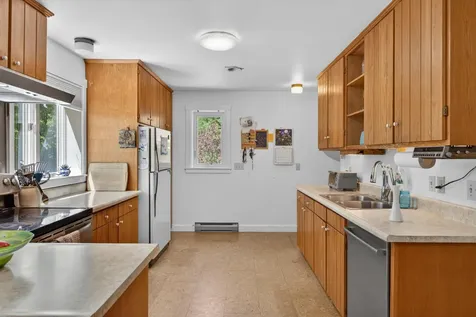 426 Bay Road Bowdoinham ME 04008