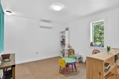 426 Bay Road Bowdoinham ME 04008
