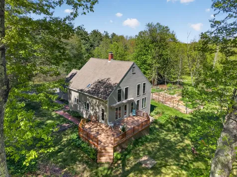 426 Bay Road Bowdoinham ME 04008