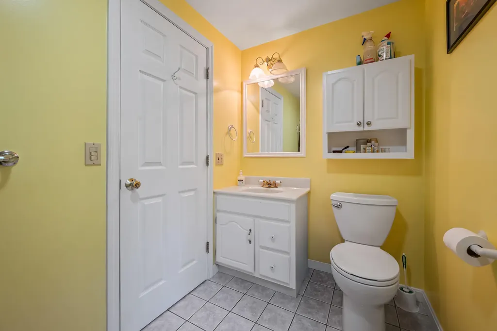 100 Colonial Circle Harrison ME 04040