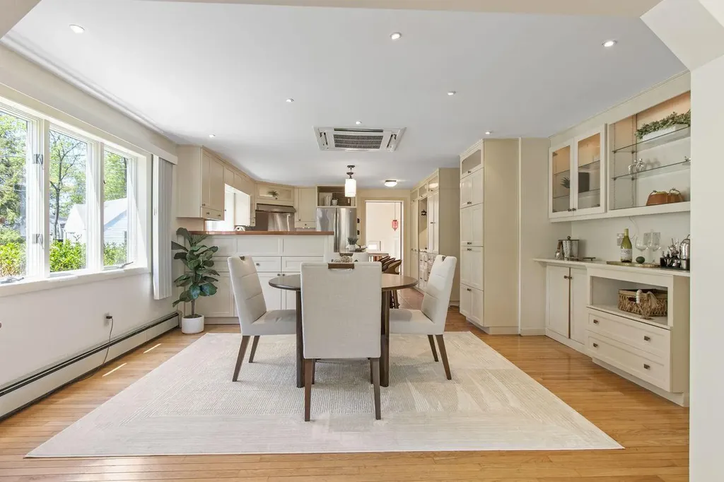 68 Aldworth Street Portland ME 04103
