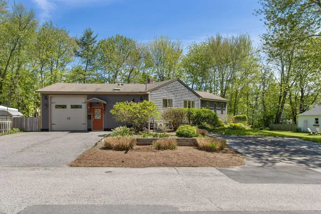 68 Aldworth Street Portland ME 04103