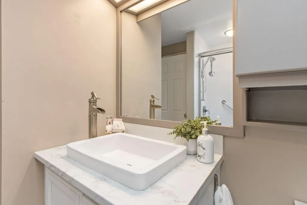 68 Aldworth Street Portland ME 04103