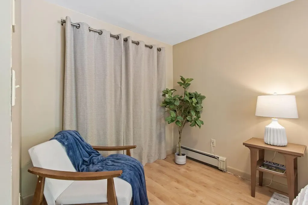 68 Aldworth Street Portland ME 04103