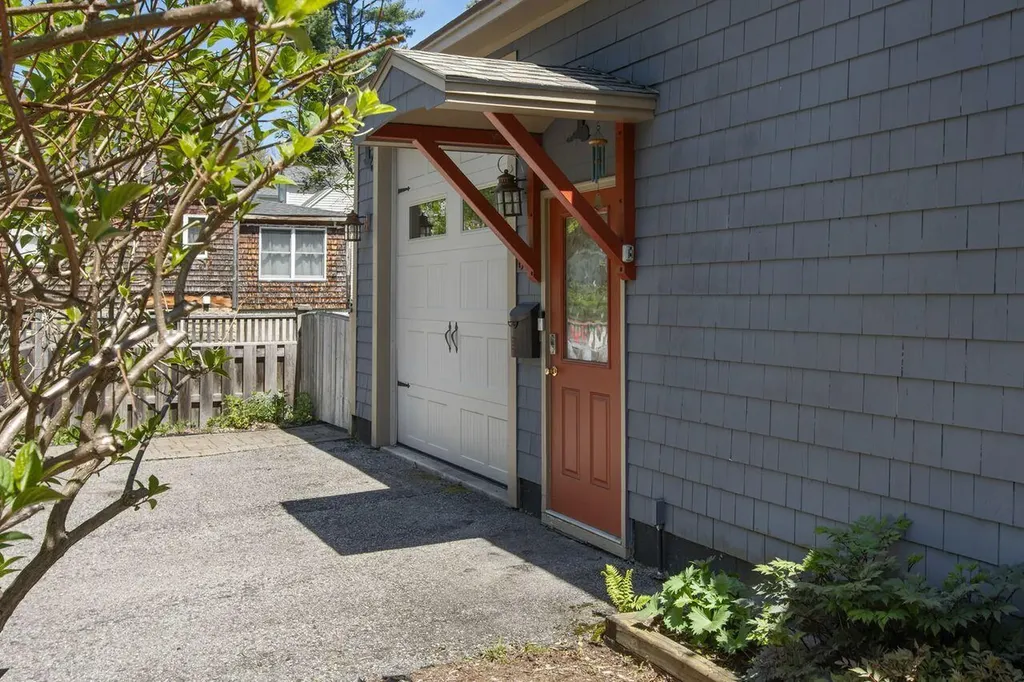 68 Aldworth Street Portland ME 04103