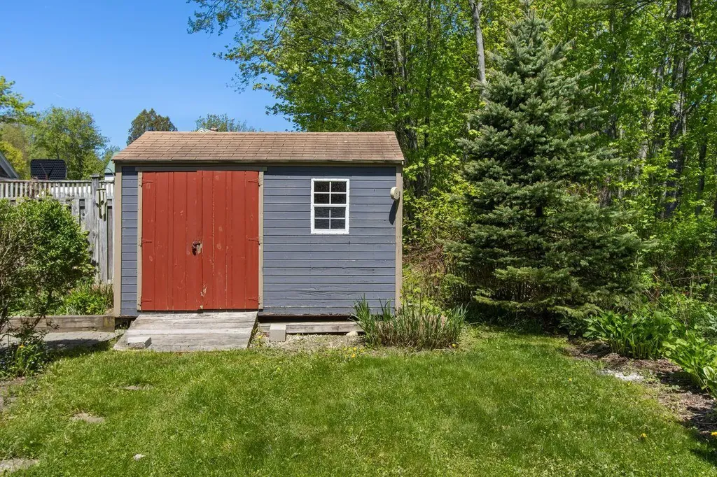 68 Aldworth Street Portland ME 04103