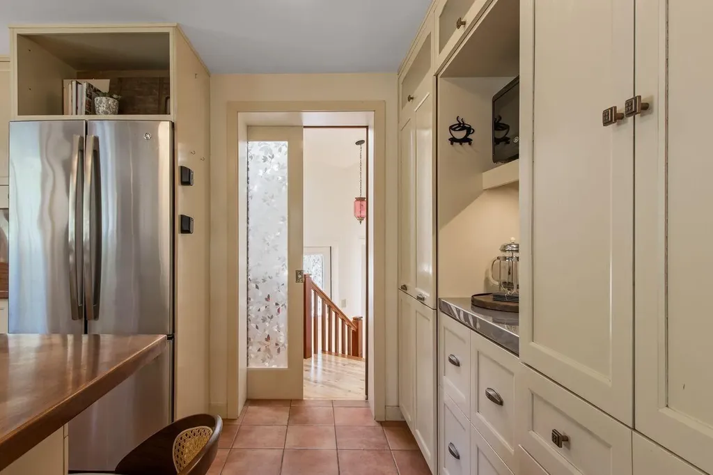 68 Aldworth Street Portland ME 04103