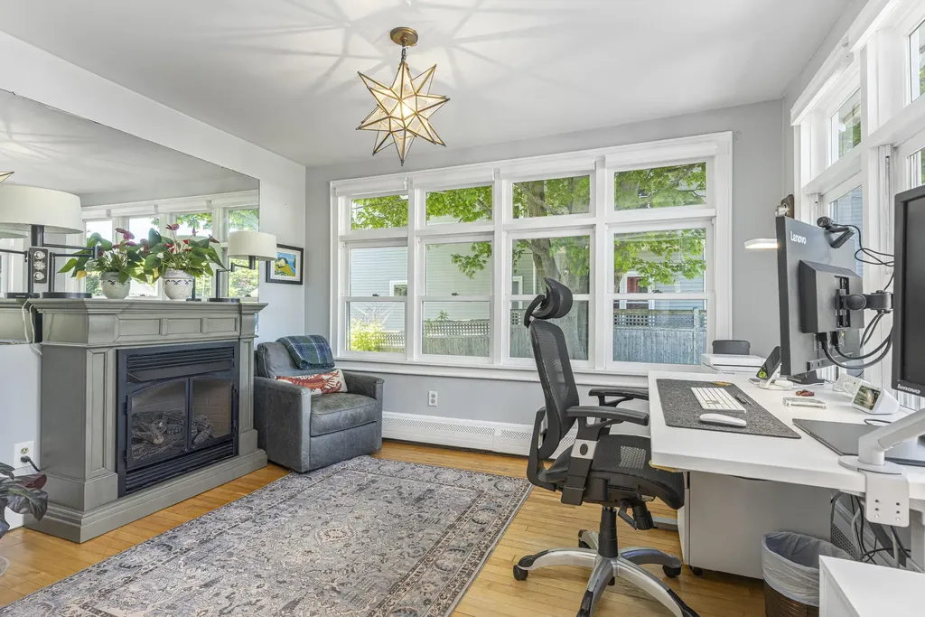 832 Sawyer Street South Portland ME 04106