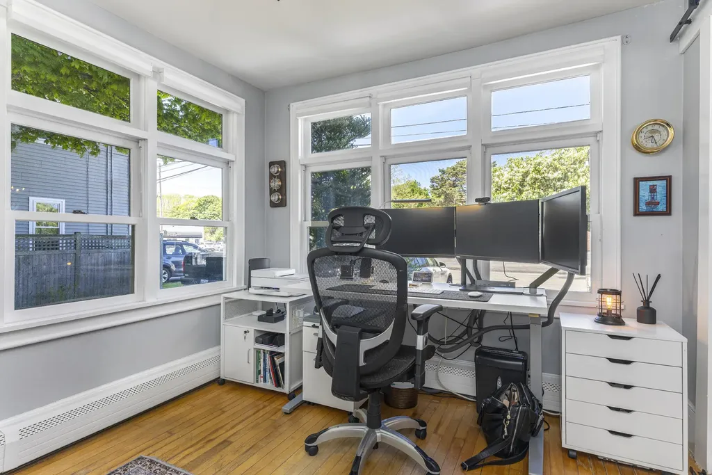 832 Sawyer Street South Portland ME 04106