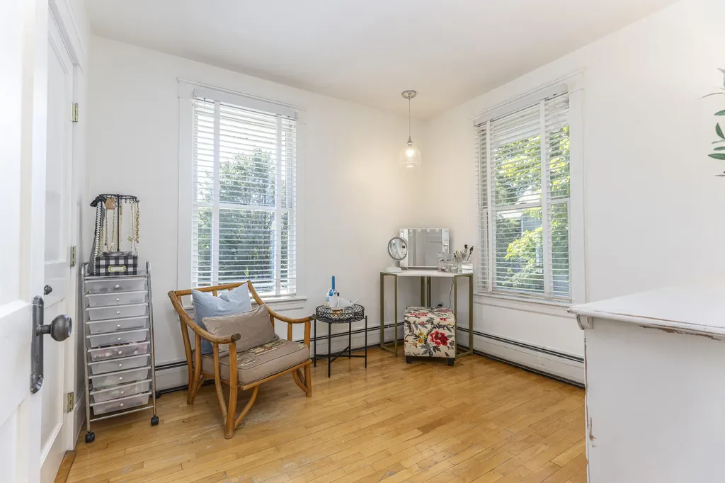 832 Sawyer Street South Portland ME 04106