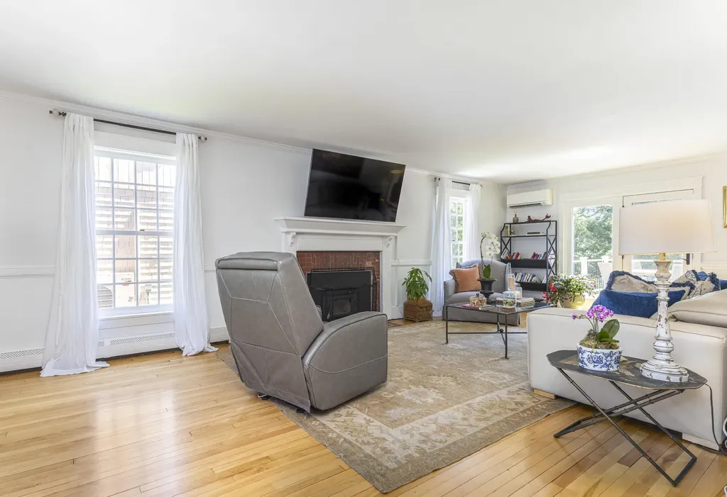 832 Sawyer Street South Portland ME 04106