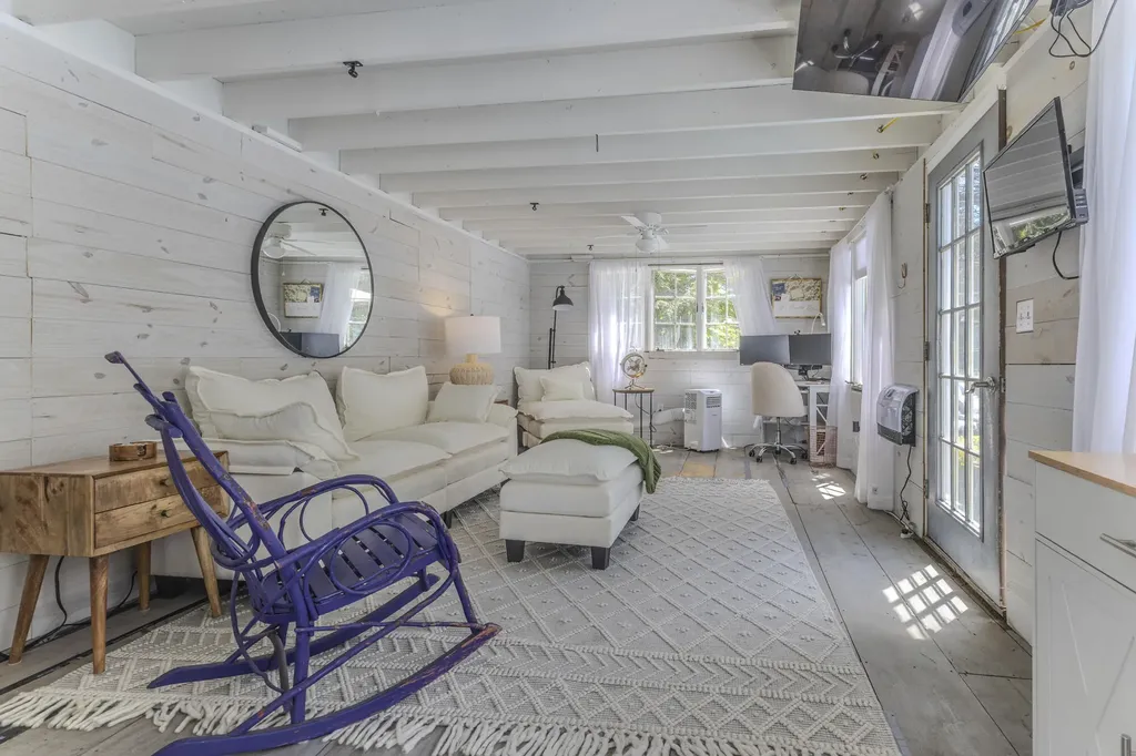 832 Sawyer Street South Portland ME 04106