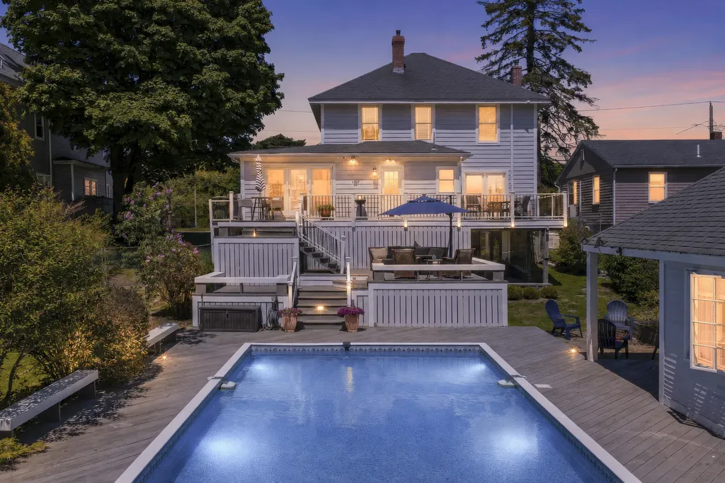 832 Sawyer Street South Portland ME 04106