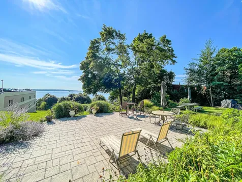 45 Eastern Promenade Portland ME 04101