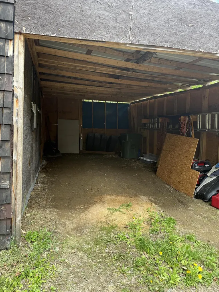 105 Cross Road Stetson ME 04488