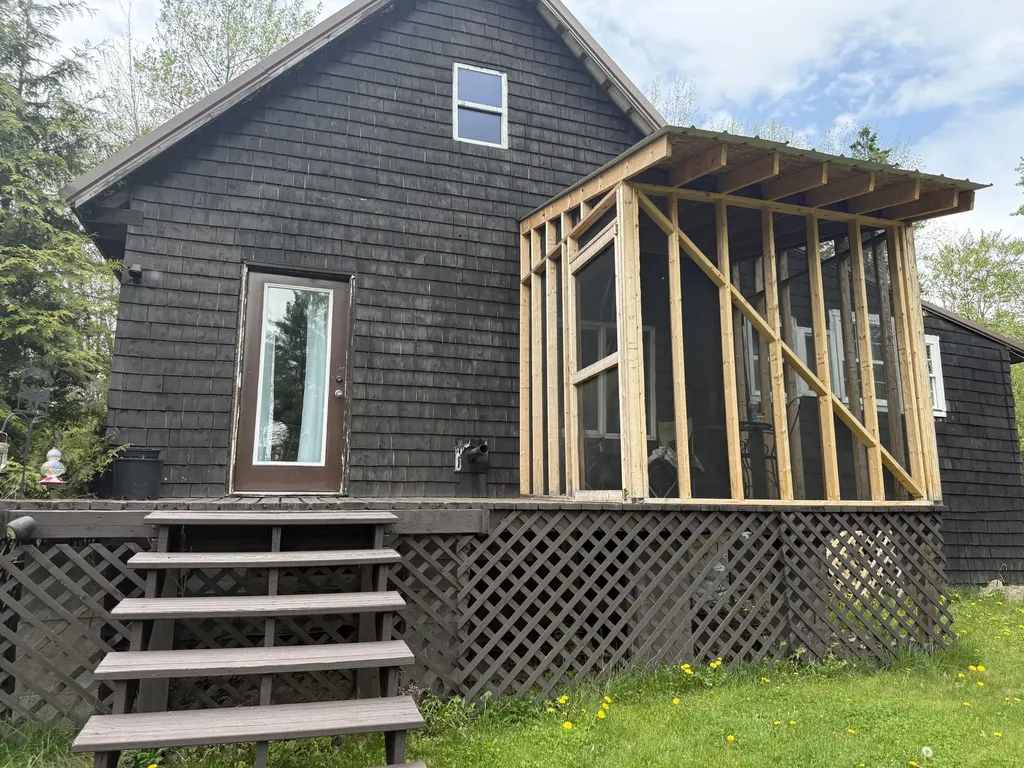 105 Cross Road Stetson ME 04488