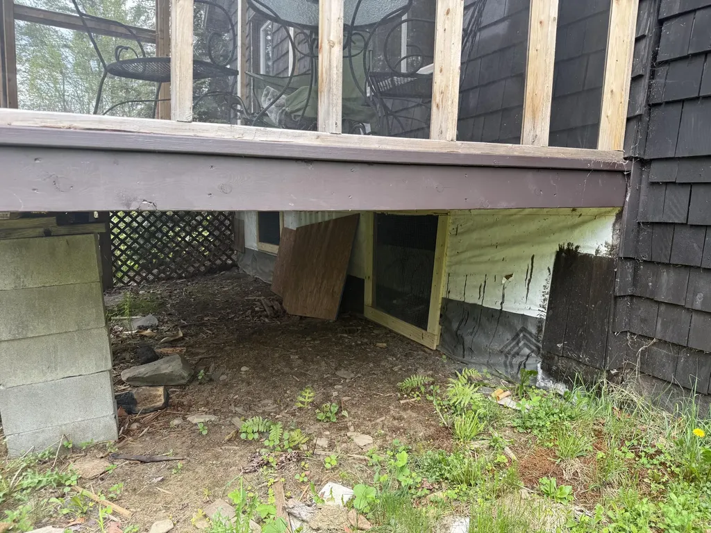 105 Cross Road Stetson ME 04488