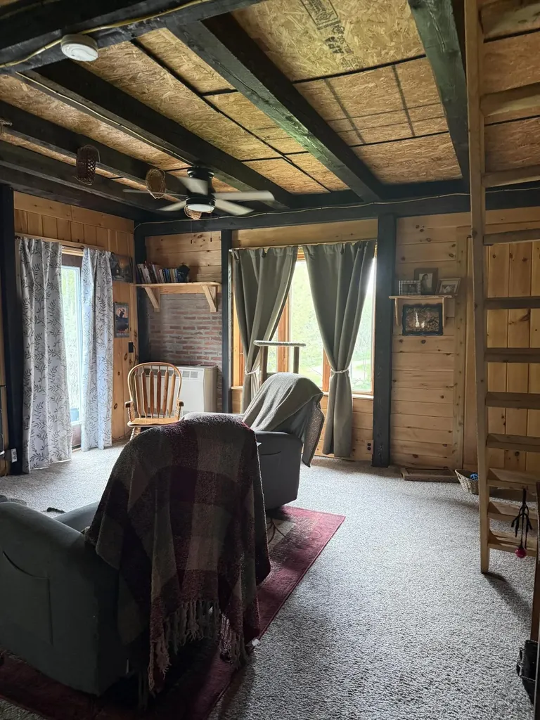 105 Cross Road Stetson ME 04488