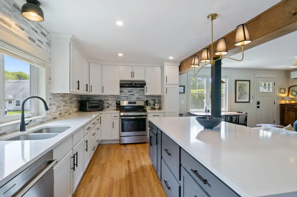 45 Smith Street South Portland ME 04106