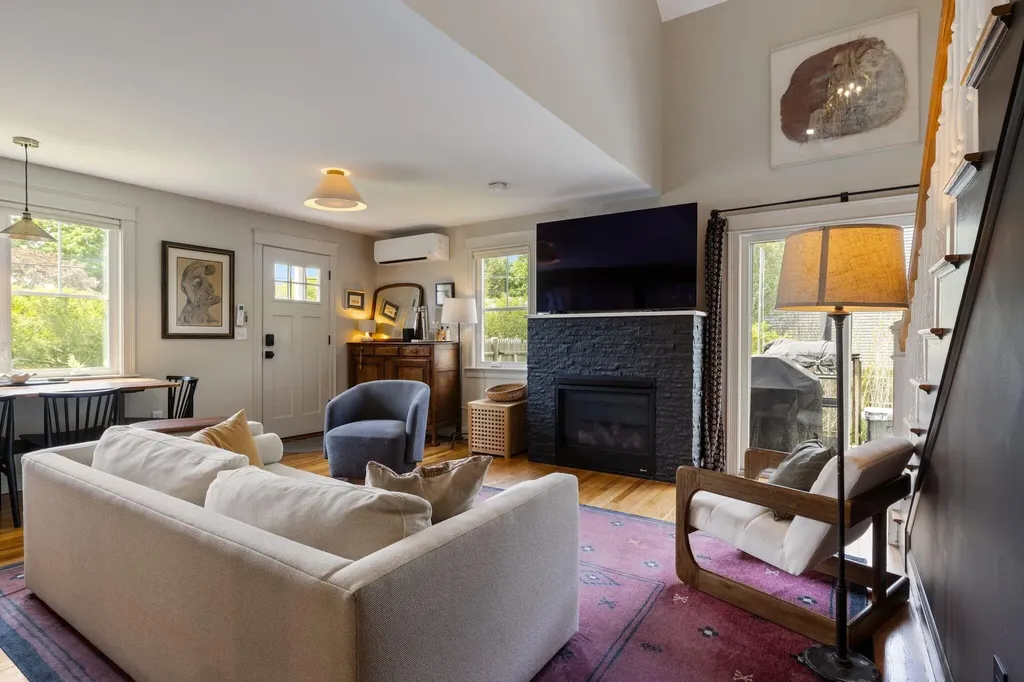 45 Smith Street South Portland ME 04106