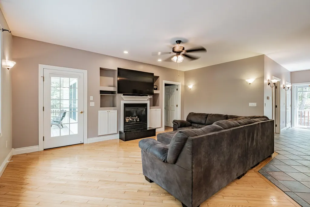 52 Alice Road Casco ME 04015