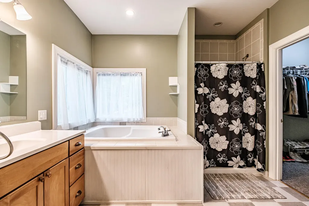 52 Alice Road Casco ME 04015