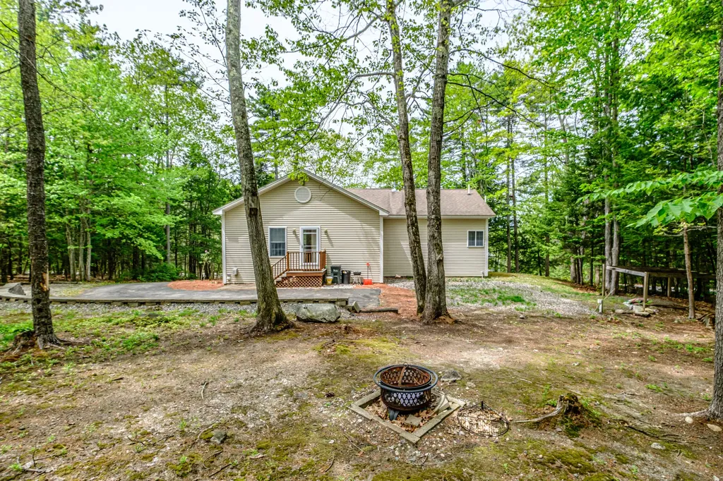 52 Alice Road Casco ME 04015