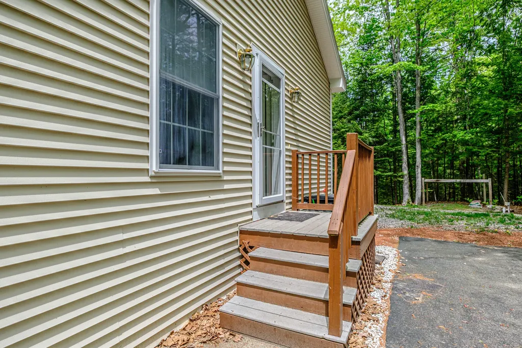 52 Alice Road Casco ME 04015
