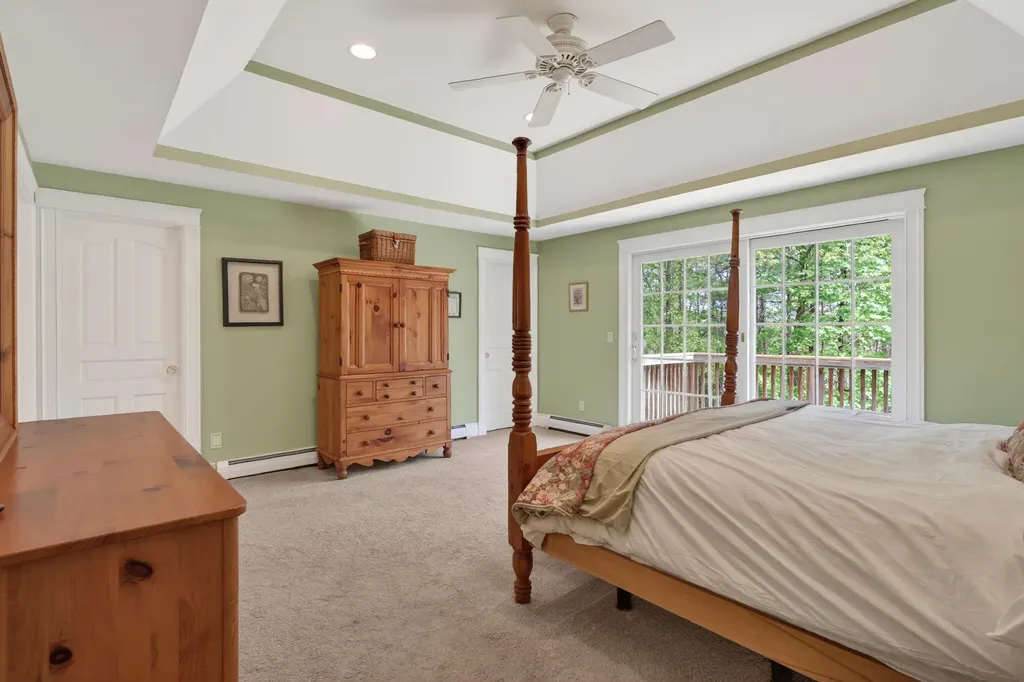 26 Veronica Lane Falmouth ME 04105