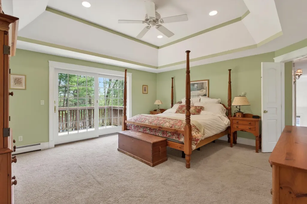 26 Veronica Lane Falmouth ME 04105