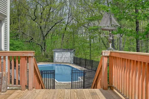 26 Veronica Lane Falmouth ME 04105
