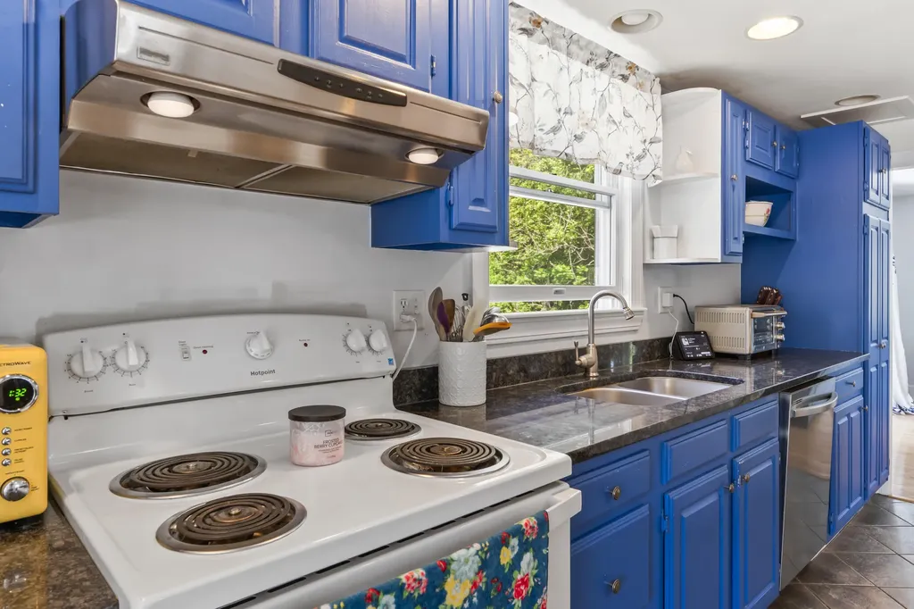 37 High Street Hollis ME 04042