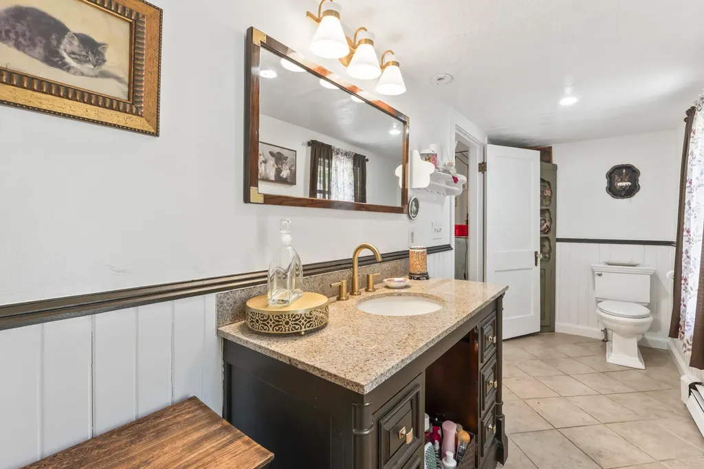 37 High Street Hollis ME 04042