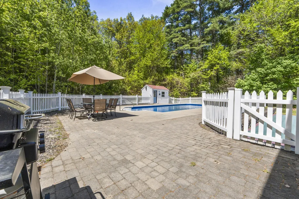 37 High Street Hollis ME 04042