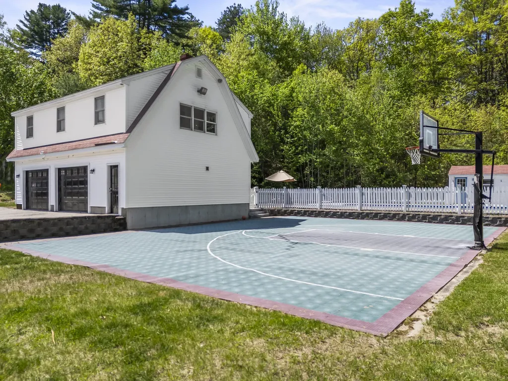 37 High Street Hollis ME 04042