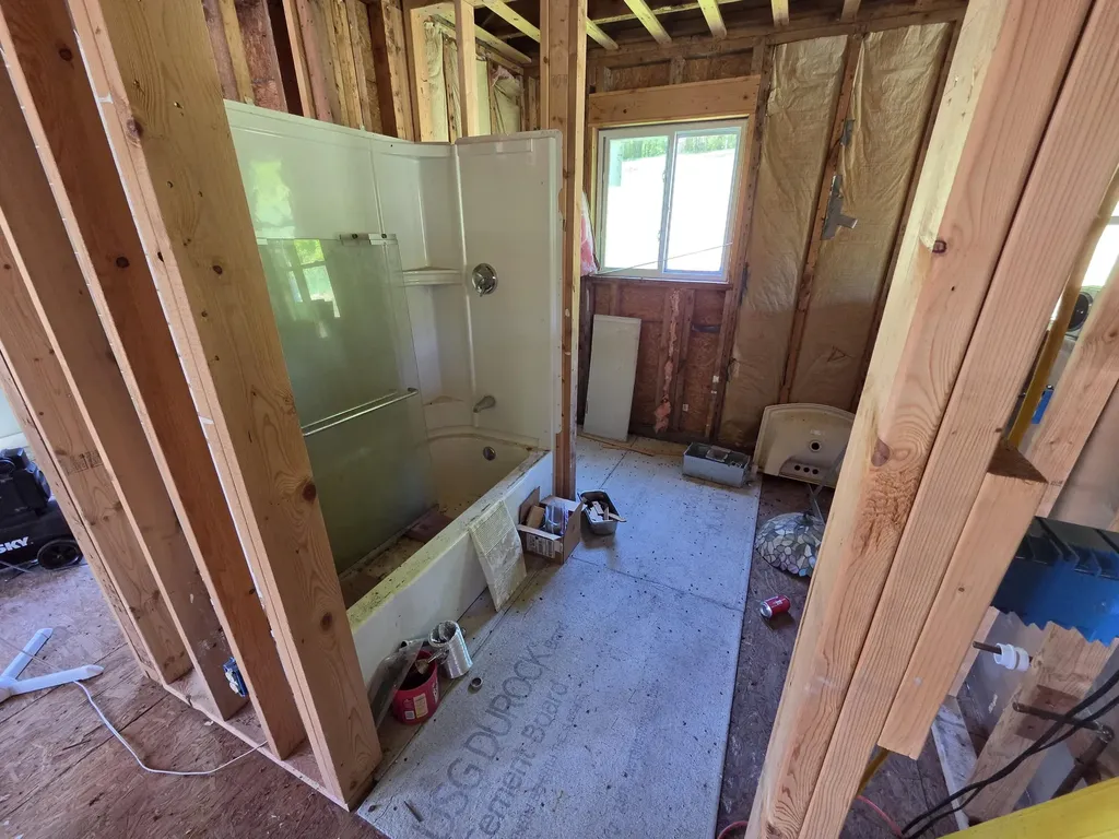 842 Brighton Hill Road Minot ME 04258