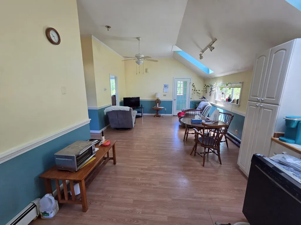 842 Brighton Hill Road Minot ME 04258