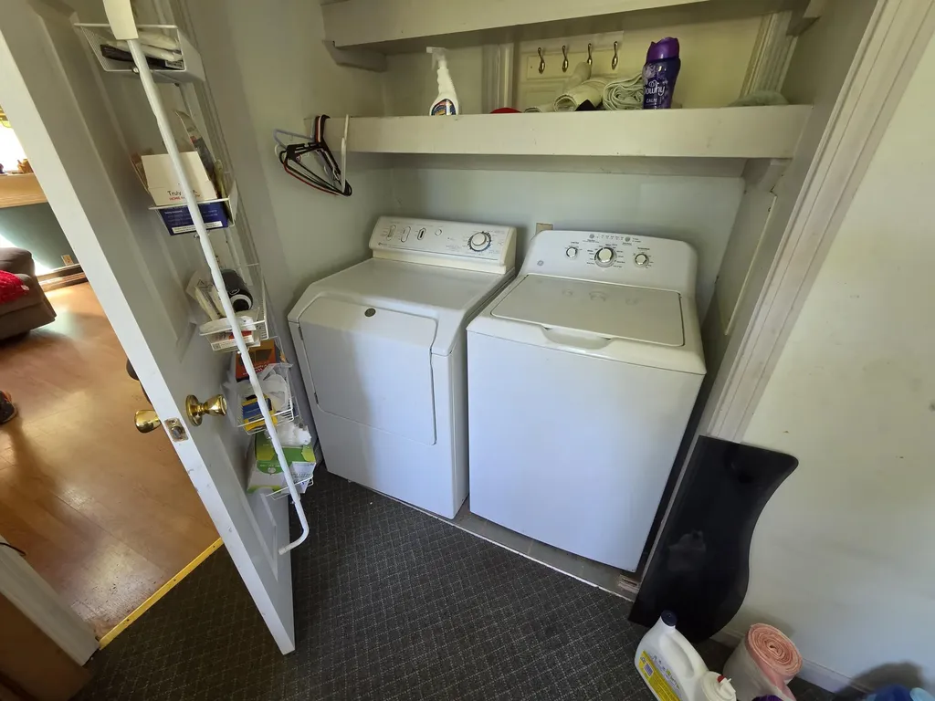 842 Brighton Hill Road Minot ME 04258