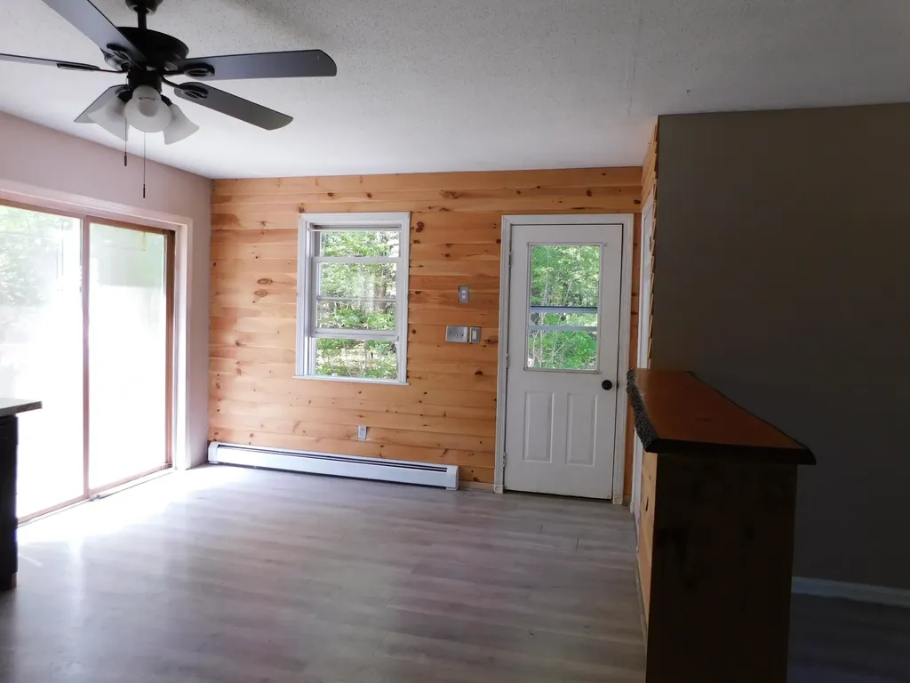 25 Brandy Lane Hudson ME 04449