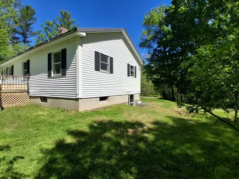 25 Brandy Lane Hudson ME 04449