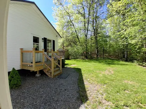 25 Brandy Lane Hudson ME 04449