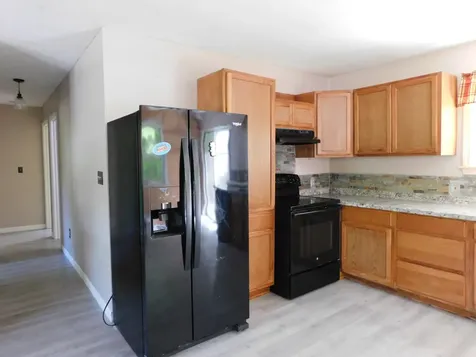 25 Brandy Lane Hudson ME 04449