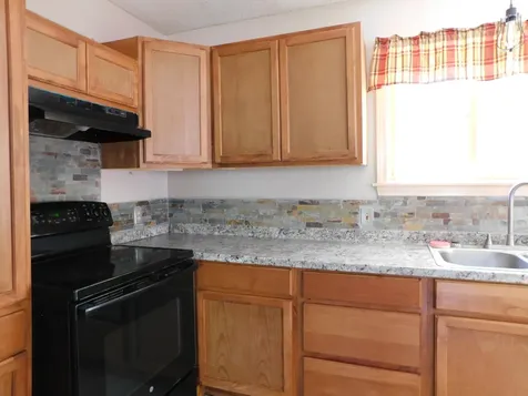25 Brandy Lane Hudson ME 04449