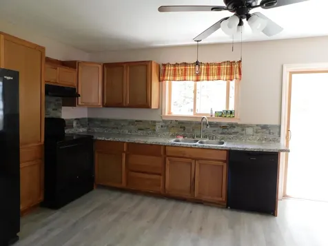 25 Brandy Lane Hudson ME 04449