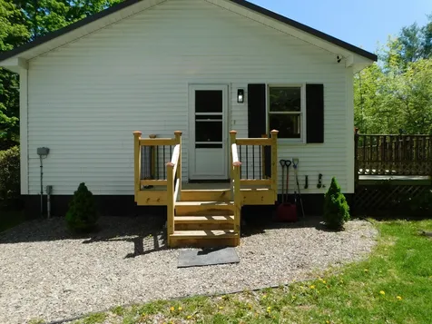 25 Brandy Lane Hudson ME 04449